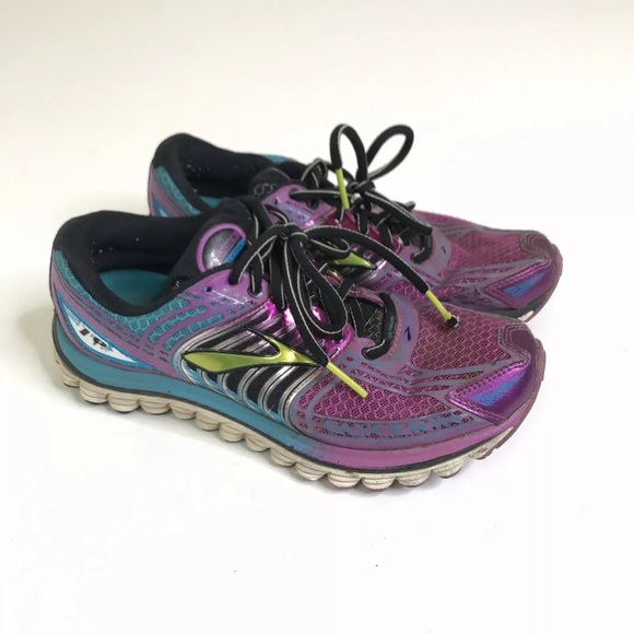 brooks 3d fit print women's